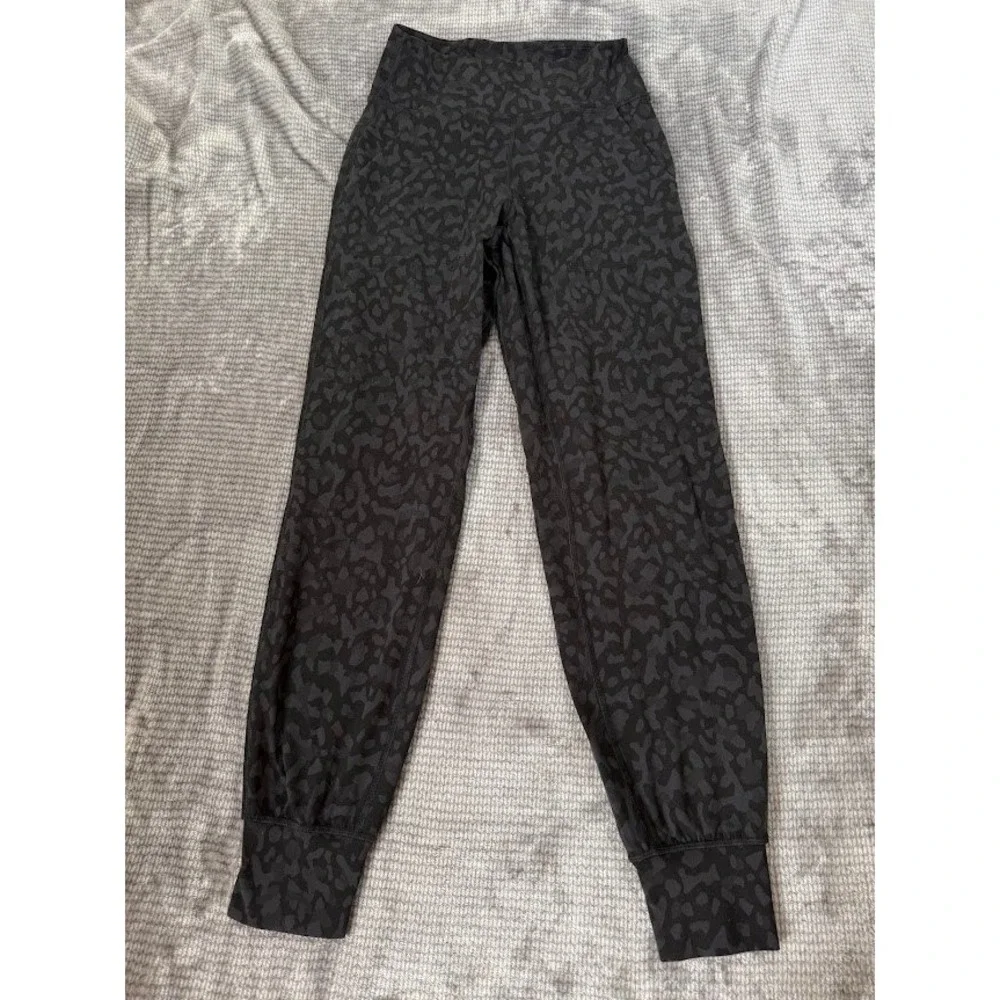 Lululemon Align Jogger 28 Heritage 365 Camo Deep Coal Multi Black Gray Size 4